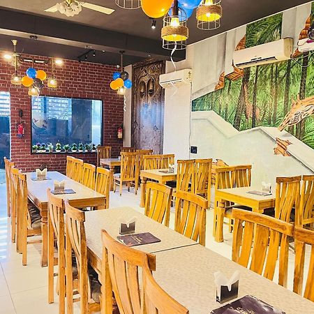 Qotel Hotel Chhatarpur - Oppsite Tivoli Garden New Delhi Exterior photo